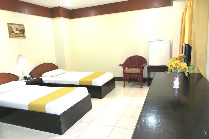 Room 9 of 44