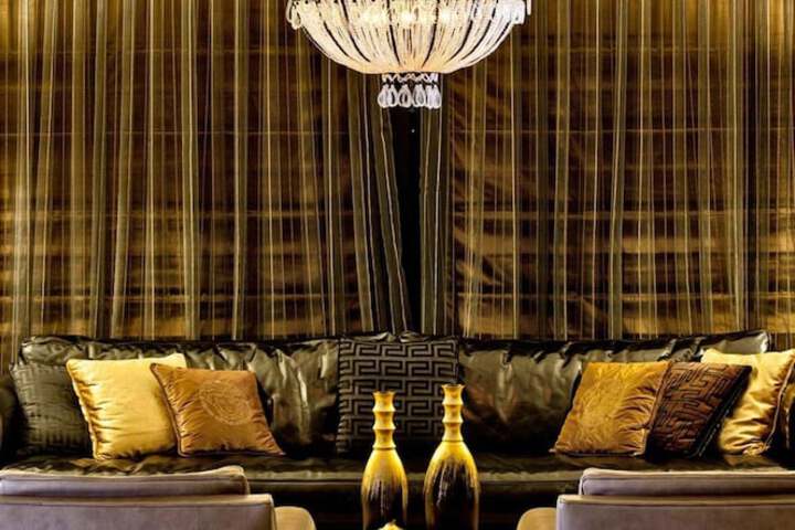 Guest Lobby