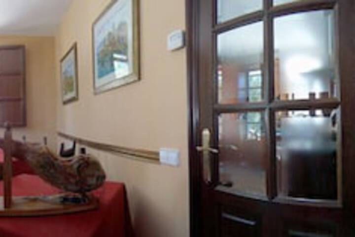 Room 28 of 67