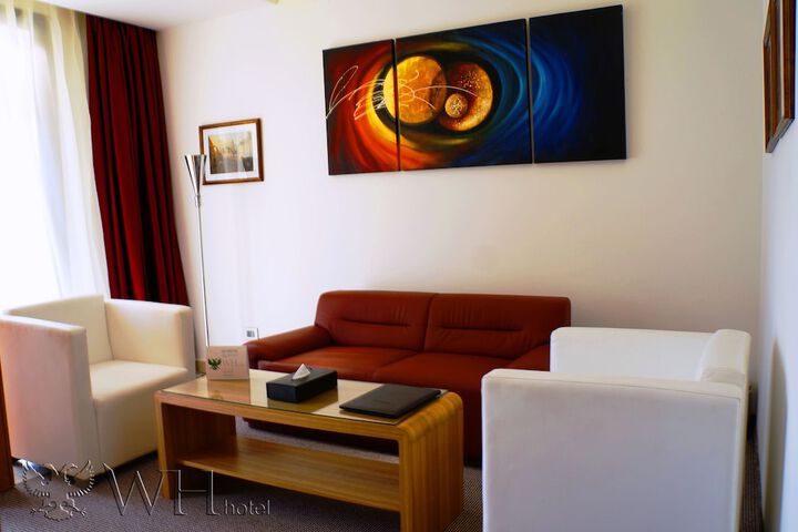 Room 29 of 54