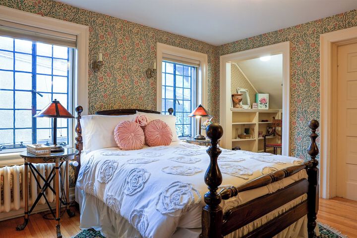 Room 10 of 88