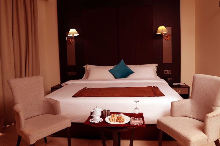 Room 3 of 13