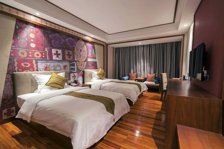 Room 15 of 29