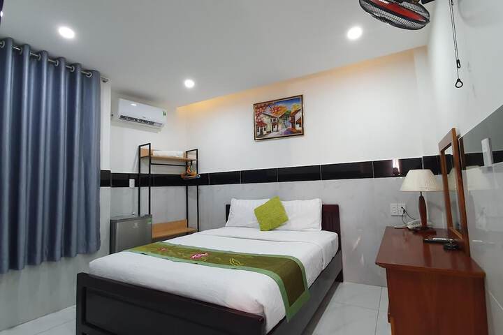 Room 25 of 56