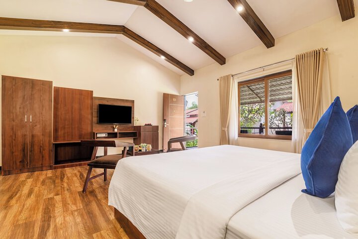 Room 10 of 63