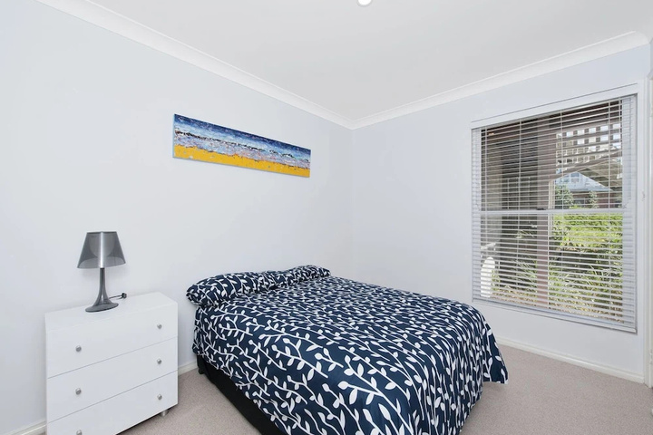 Room 2 of 12