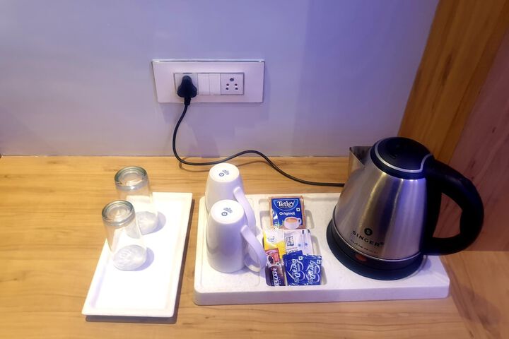 Room 14 of 28