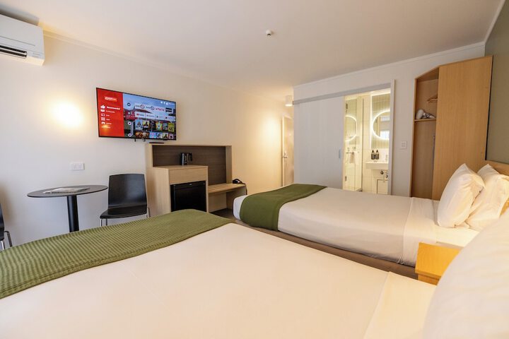 Room 55 of 138