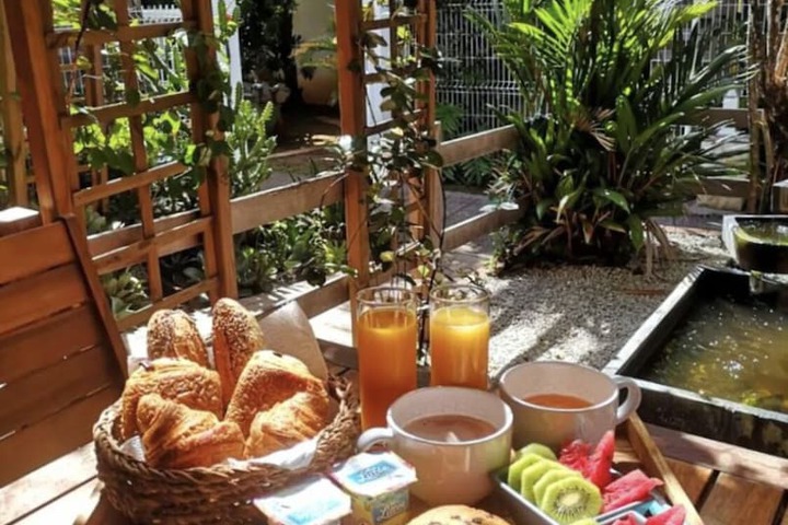 Breakfast/Coffee Service 45 of 53
