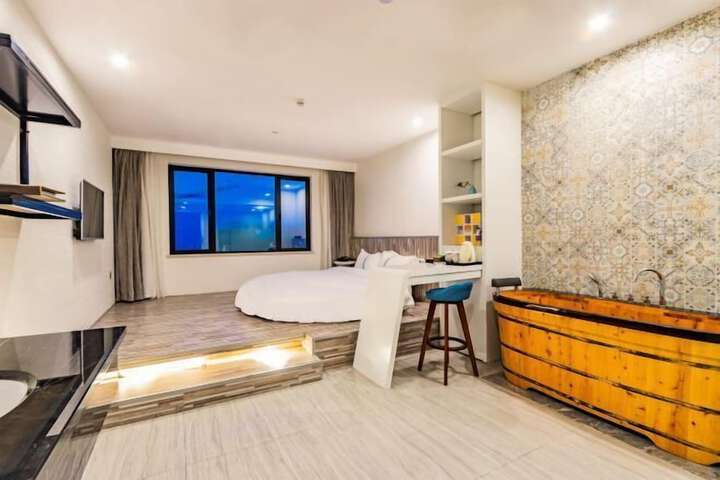Room 29 of 79