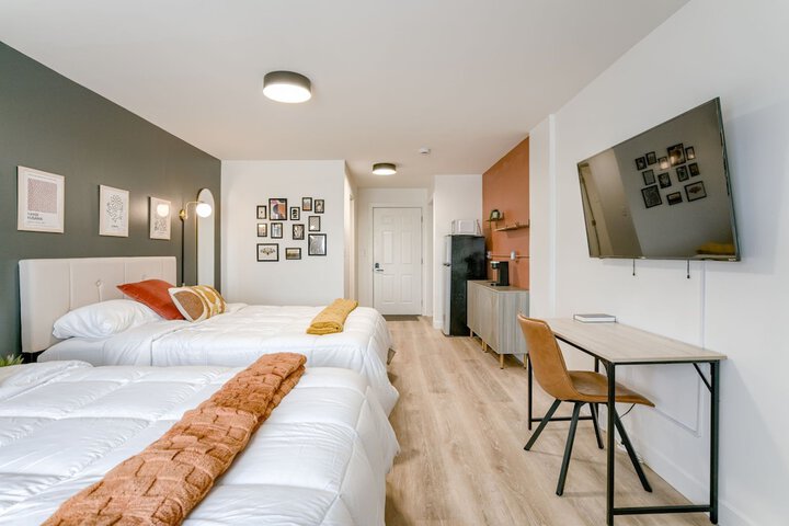 Room 12 of 41