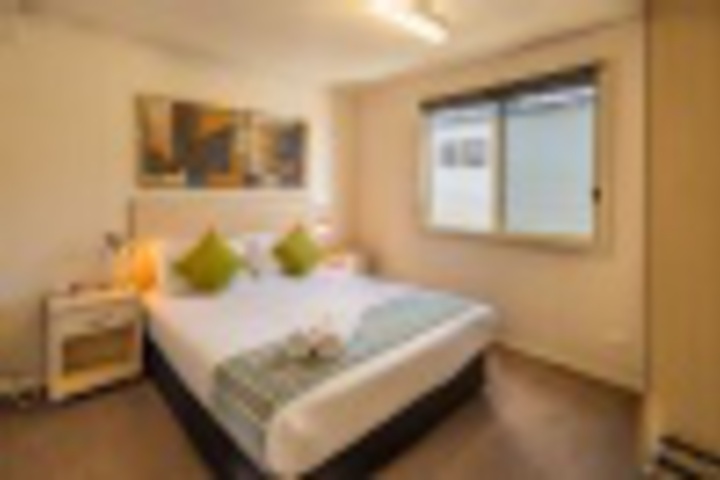 Room 219 of 611