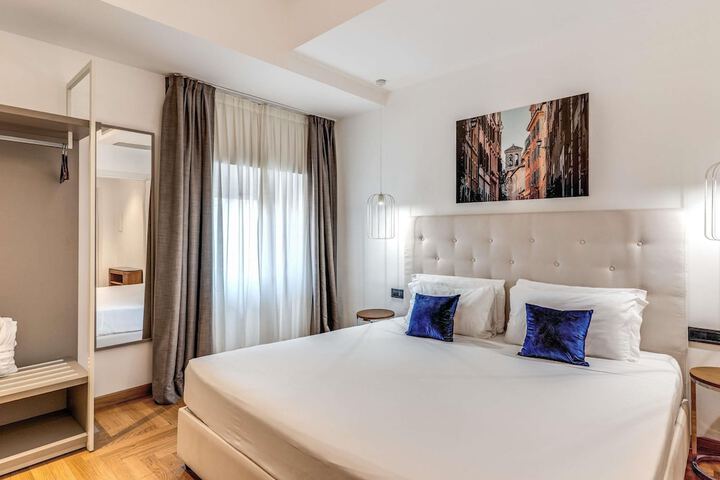 Room 21 of 69