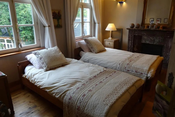 guest_rooms