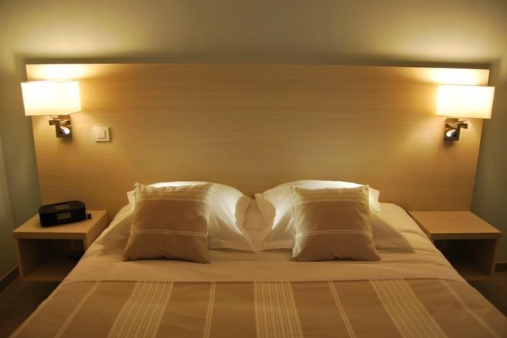 Room 3 of 30