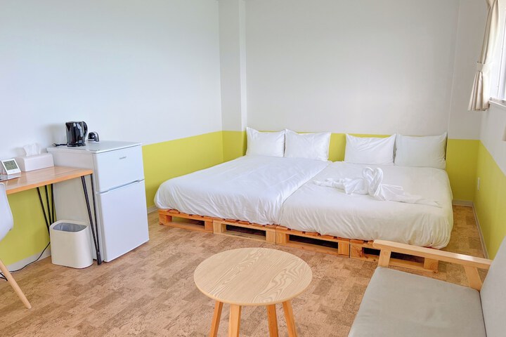 Room 5 of 26