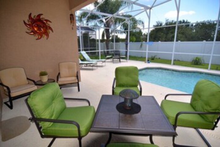 Pool 16 of 29