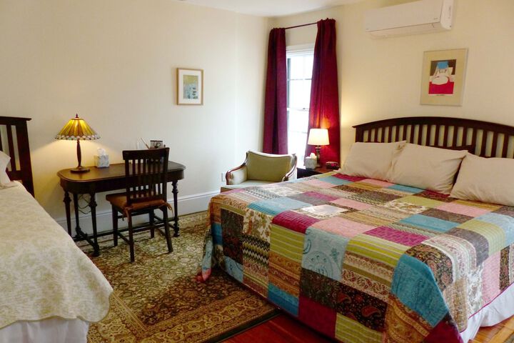 Room 8 of 39