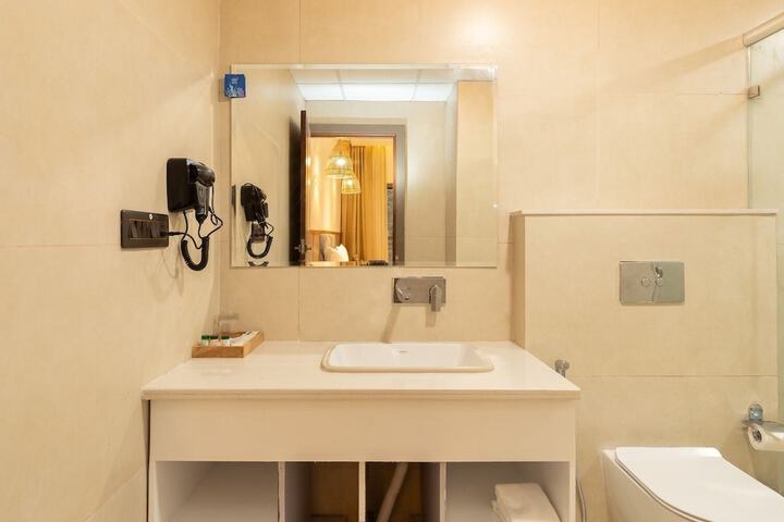 Room 20 of 42