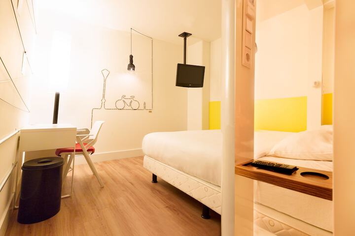 Room 10 of 54