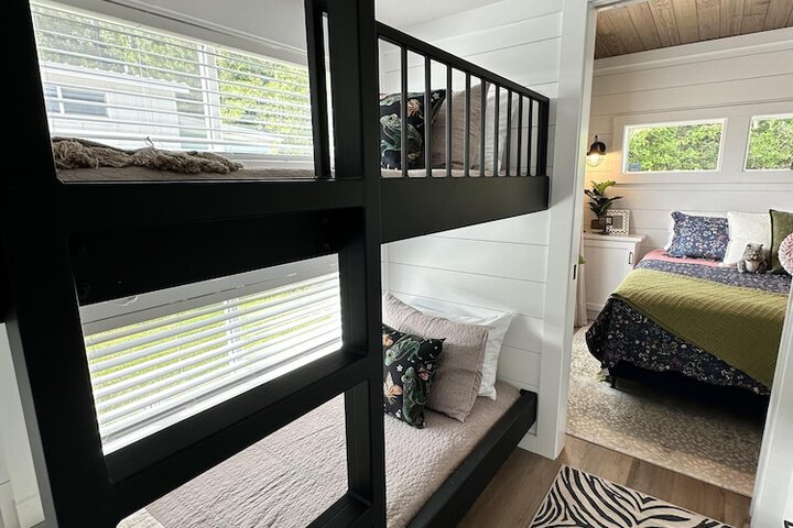 Room 3 of 88