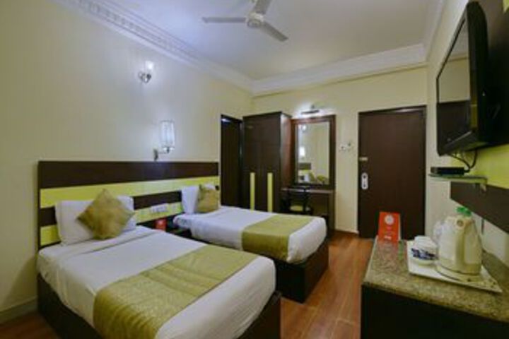 Room 9 of 24