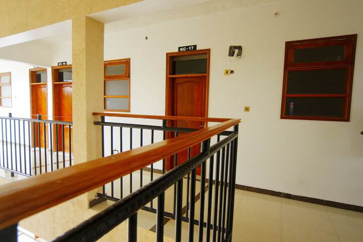 Ballroom/Hall 54 of 86
