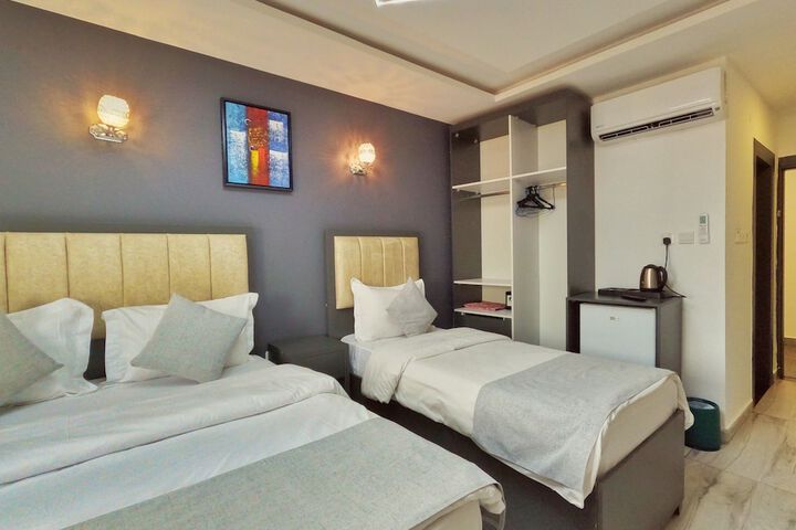 Room 29 of 62