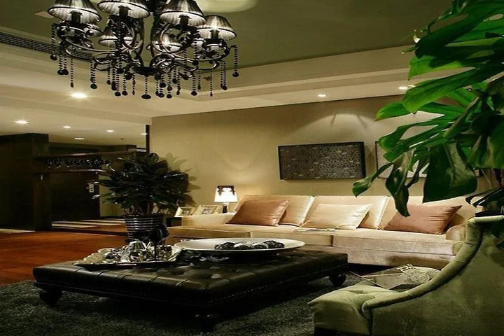 Room 2 of 3