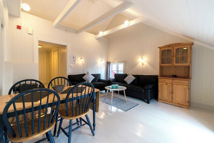 Room 11 of 22