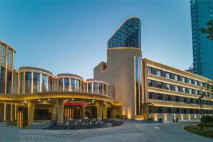 Weihe Jinhui Conference Center Hotel