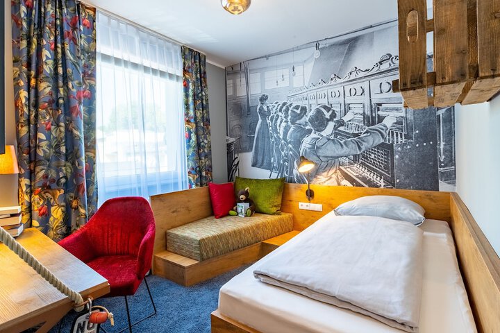 Room 29 of 84