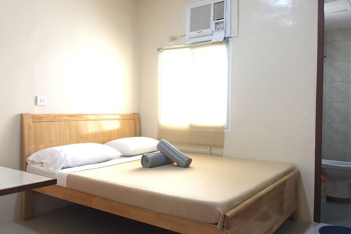 Room 6 of 34