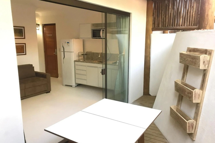 Room 2 of 20
