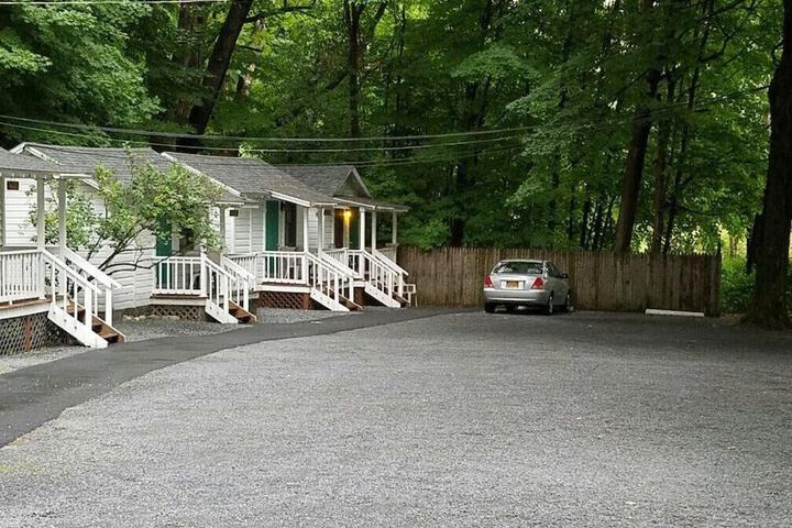 Property Grounds 31 of 52