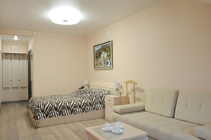 Room 12 of 24