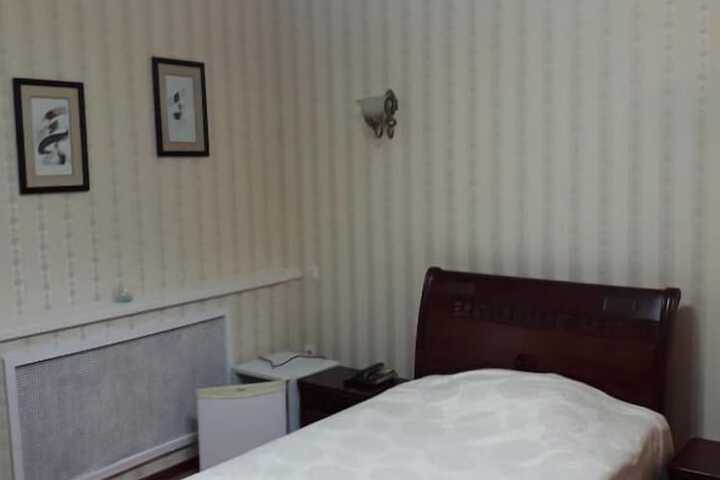 Room 10 of 41