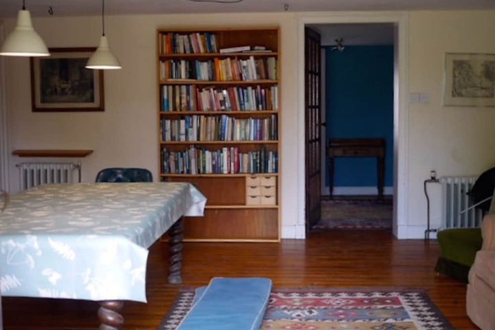 Room 13 of 40