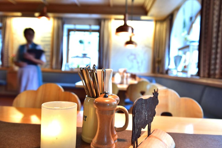 Breakfast/Coffee Service 32 of 53