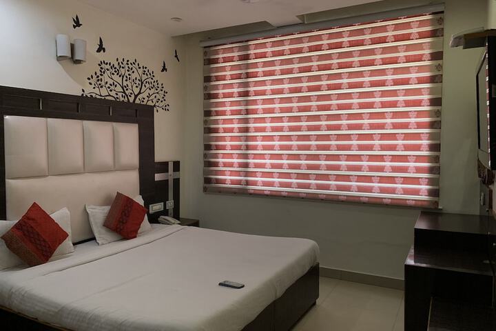 Room 37 of 55