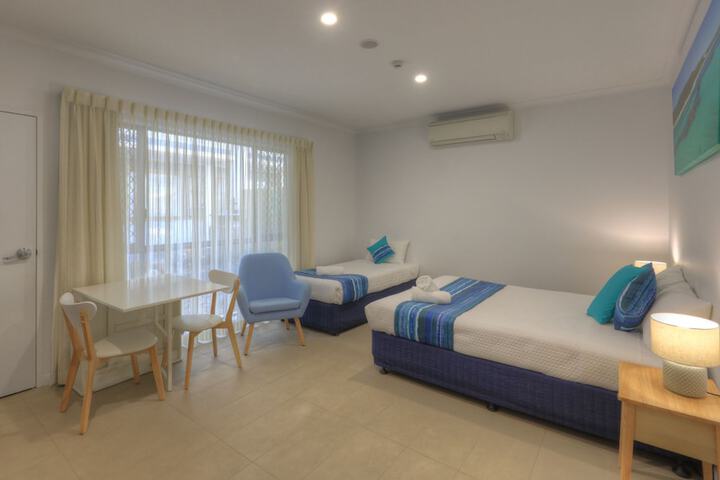 Room 17 of 41