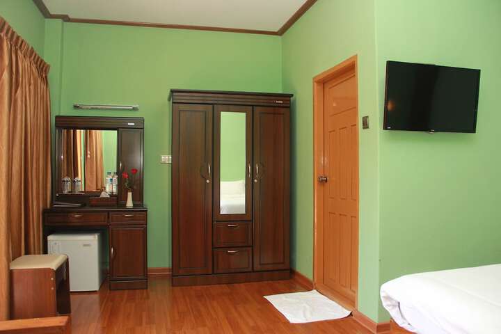 Room 18 of 63