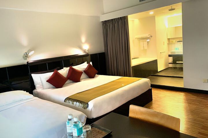 Room 19 of 75