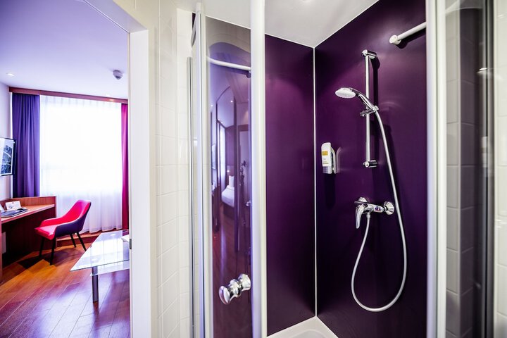 Clean Restrooms