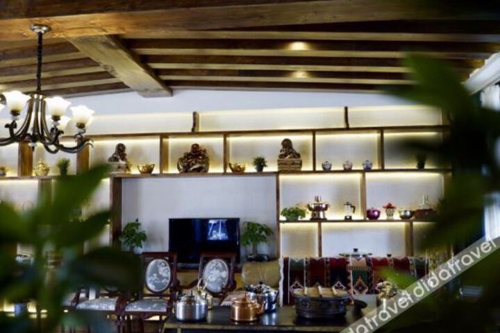 Hotel Interior 4 of 22