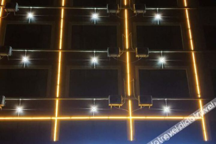 Hotel 2 of 12