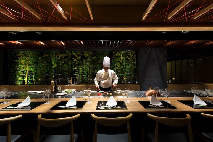 Dining 71 of 160