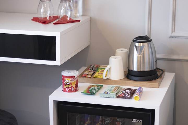 Breakfast/Coffee Service 62 of 129