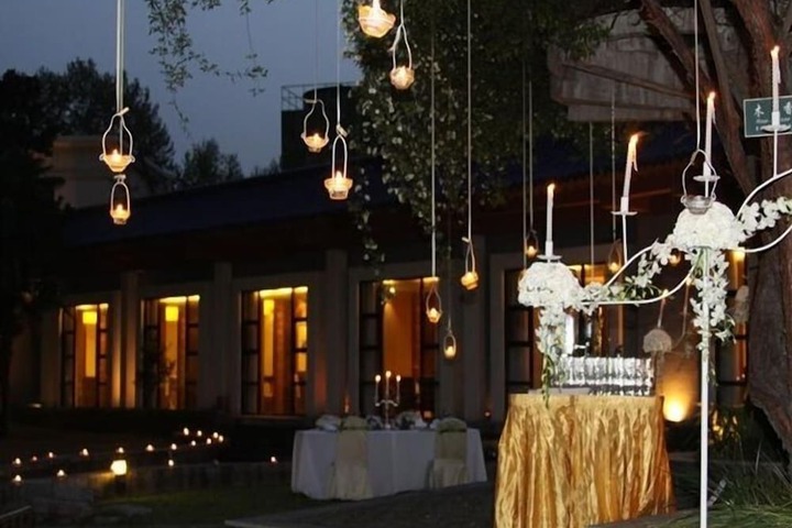 Wedding/Banquet 17 of 20