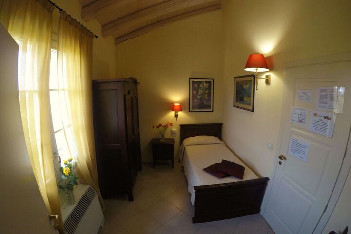 Room 7 of 47